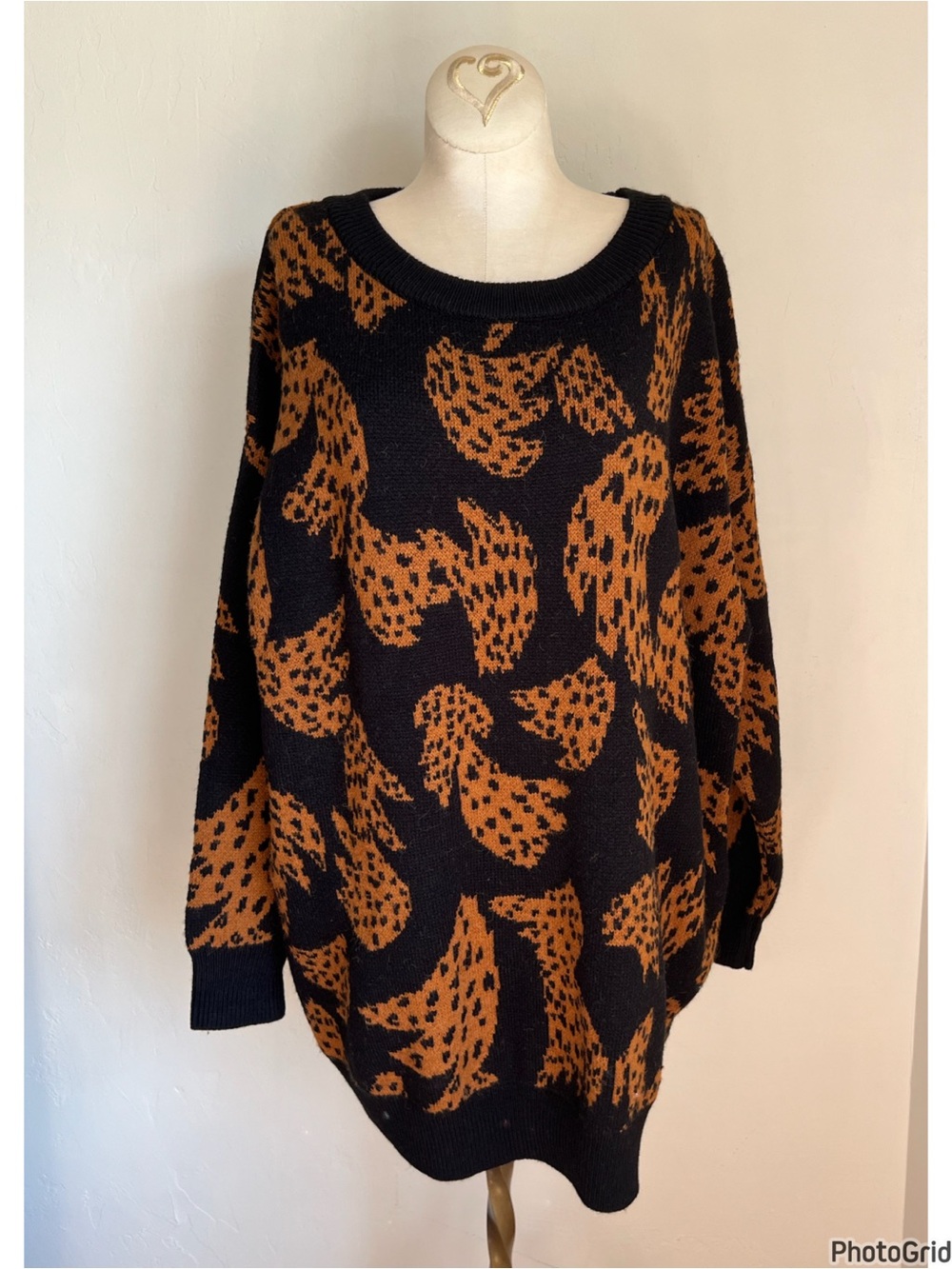 Farm Rio Women's Bananica Sweater Banana Print Black